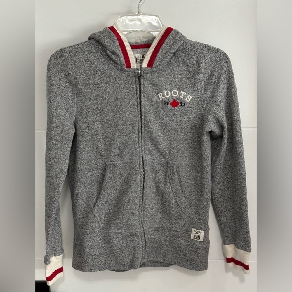 💛Like New💛 Roots: Kids Full Zip-Up Hoodie- Size XL